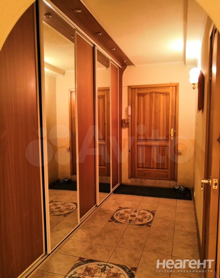 Продается 3-х комнатная квартира, 110 м²