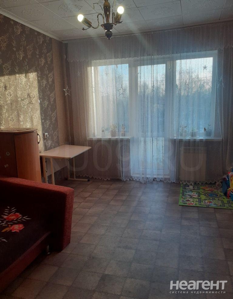 Продается 3-х комнатная квартира, 58 м²