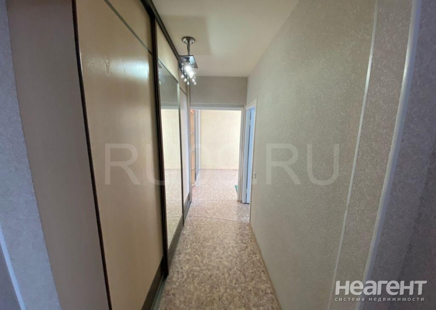 Продается 2-х комнатная квартира, 60 м²