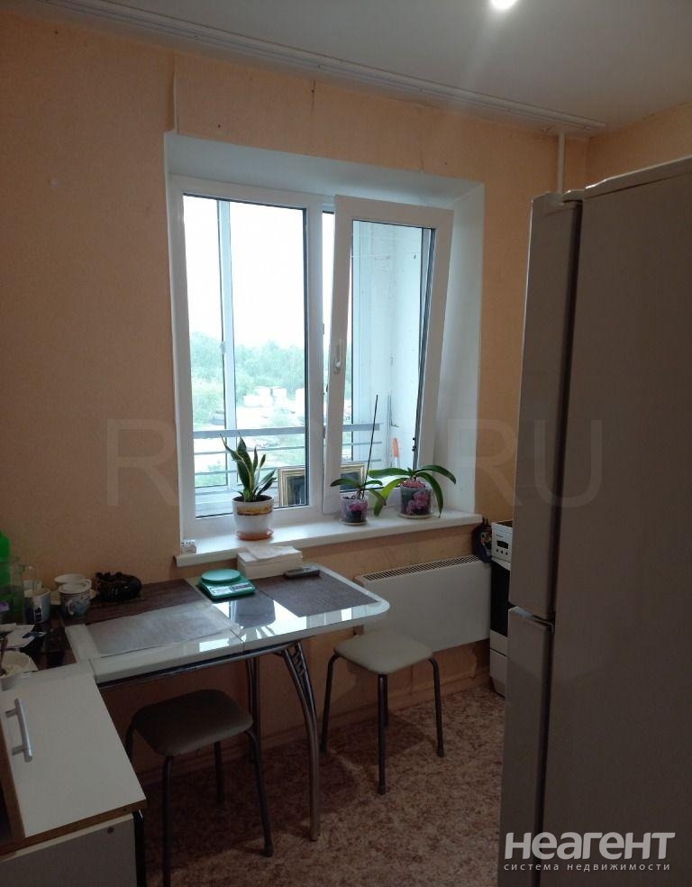 Продается 1-комнатная квартира, 35 м²