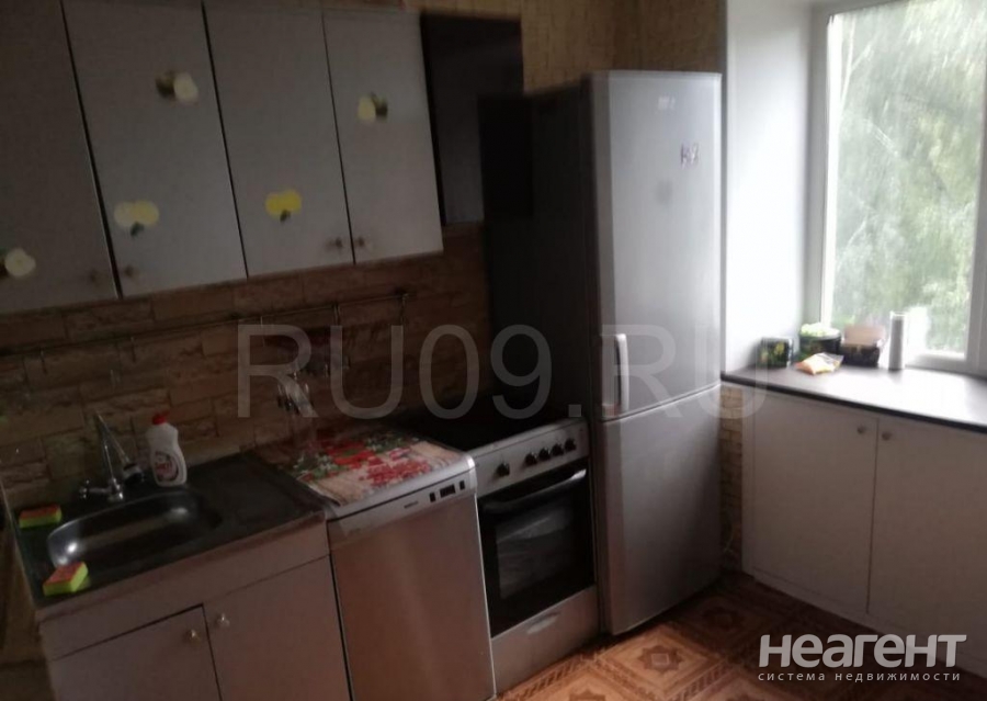 Сдается Многокомнатная квартира, 56 м²