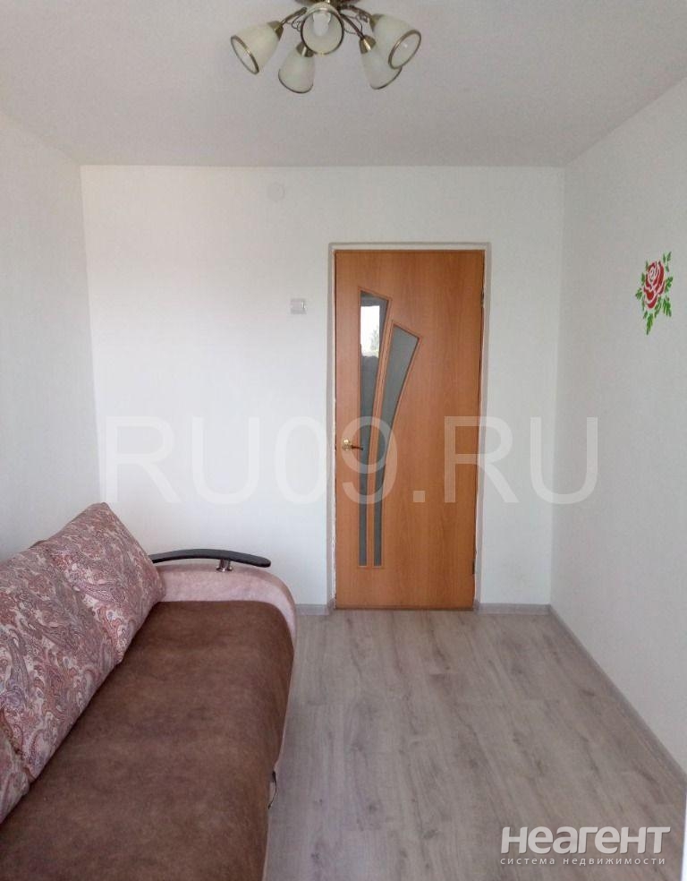 Продается 3-х комнатная квартира, 64 м²