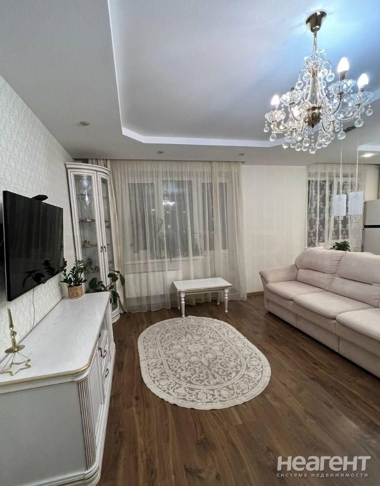 Продается 3-х комнатная квартира, 80 м²