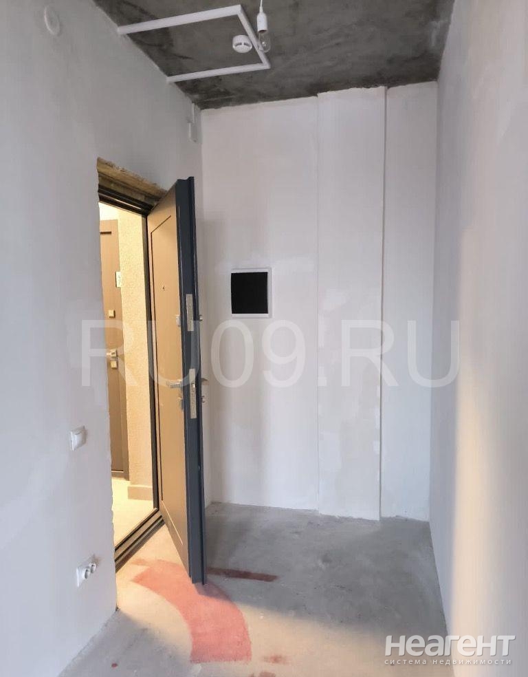 Продается 2-х комнатная квартира, 70 м²