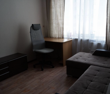 Продается 1-комнатная квартира, 36 м²