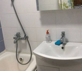 Продается 1-комнатная квартира, 36 м²