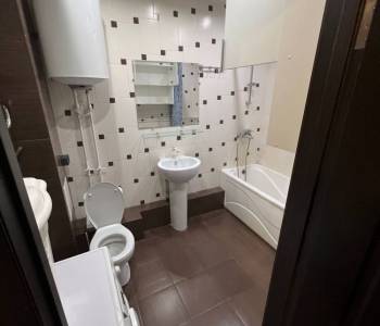 Сдается 1-комнатная квартира, 39 м²