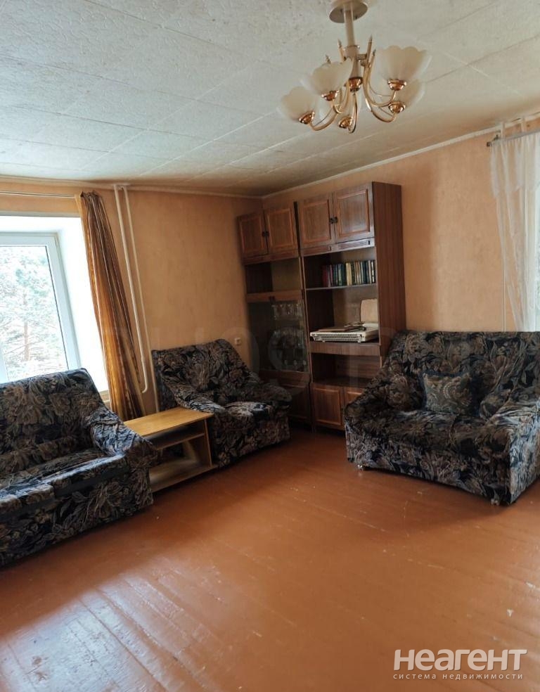 Продается 1-комнатная квартира, 37 м²