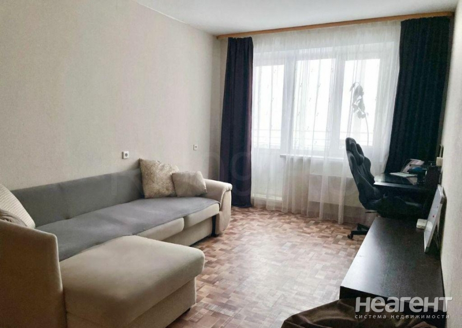 Продается 1-комнатная квартира, 39 м²