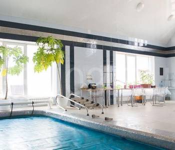 Продается Дом, 420 м²