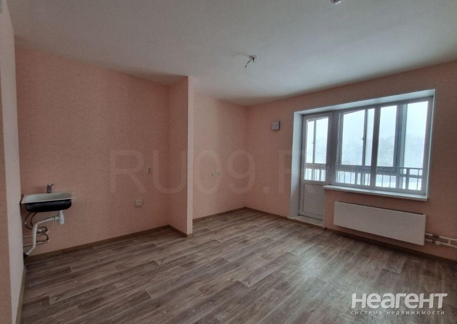 Продается 1-комнатная квартира, 24 м²