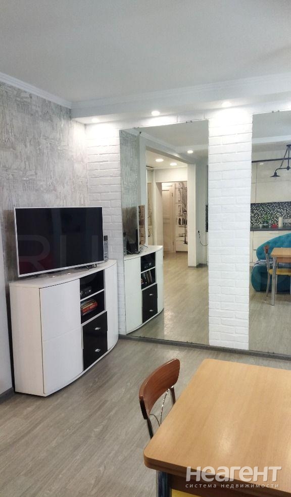 Продается 3-х комнатная квартира, 75 м²