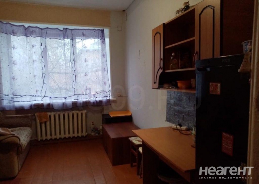 Продается 1-комнатная квартира, 12 м²