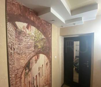 Продается 3-х комнатная квартира, 111 м²