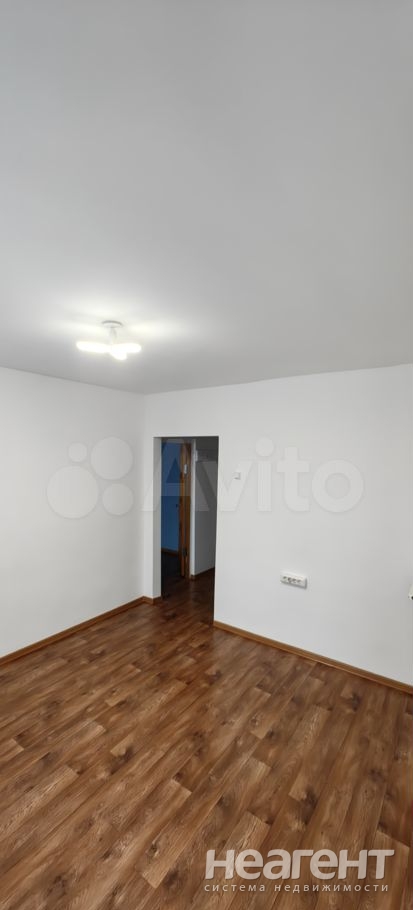 Продается 1-комнатная квартира, 35,3 м²