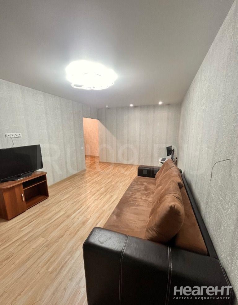 Продается 2-х комнатная квартира, 62 м²