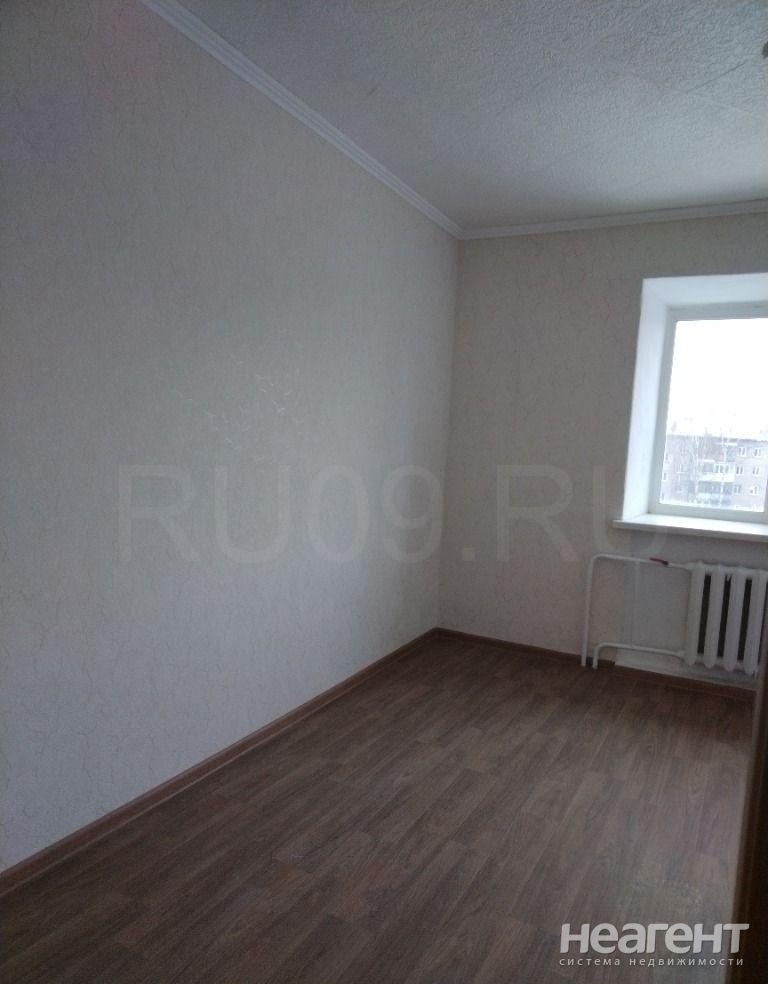 Продается 1-комнатная квартира, 18 м²