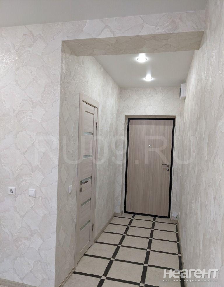 Продается 1-комнатная квартира, 27 м²