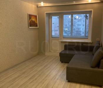 Продается 1-комнатная квартира, 32 м²