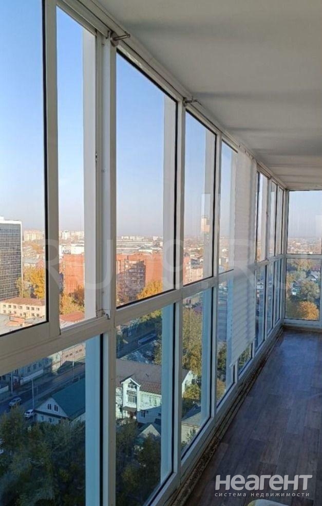 Продается 2-х комнатная квартира, 75 м²