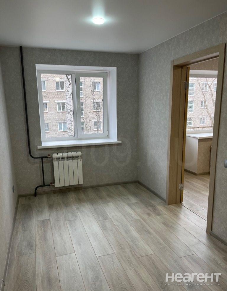 Продается 2-х комнатная квартира, 42 м²