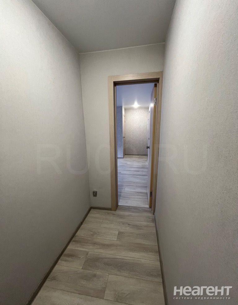 Продается 2-х комнатная квартира, 42 м²