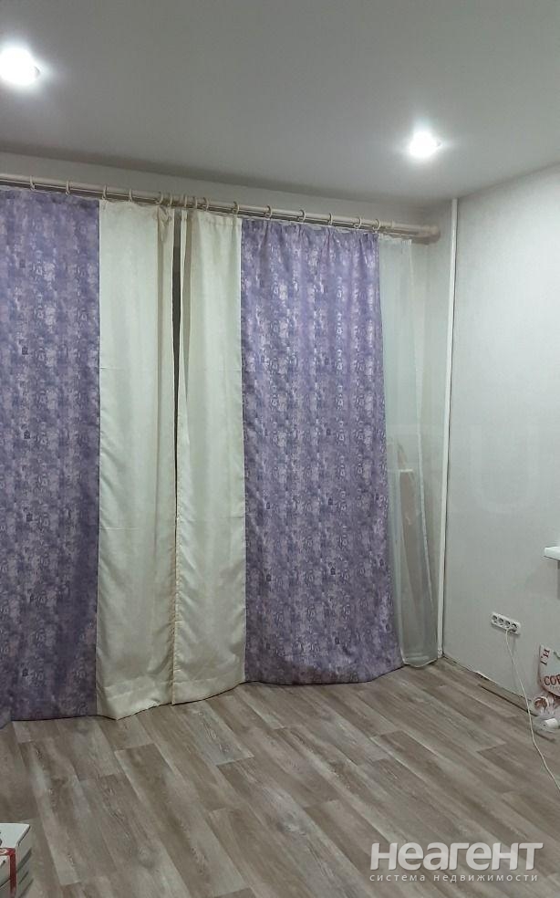 Продается 1-комнатная квартира, 30 м²