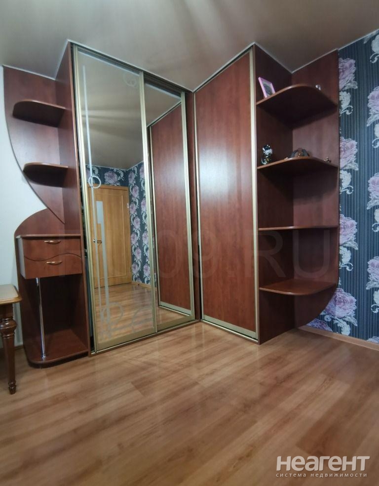 Продается 3-х комнатная квартира, 64 м²