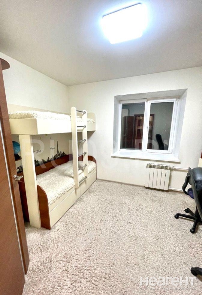 Продается 3-х комнатная квартира, 75 м²