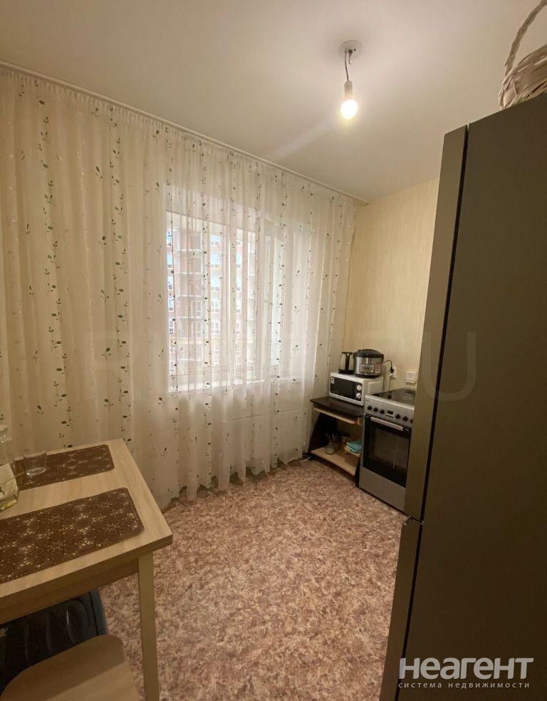 Продается 1-комнатная квартира, 34 м²