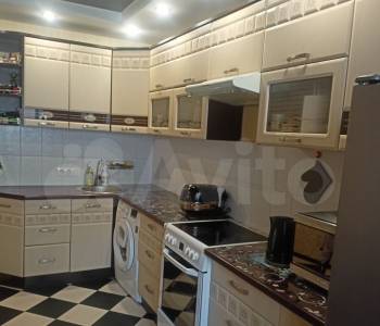 Продается 1-комнатная квартира, 45 м²