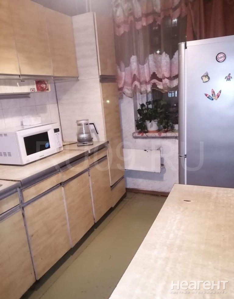 Продается 3-х комнатная квартира, 63 м²