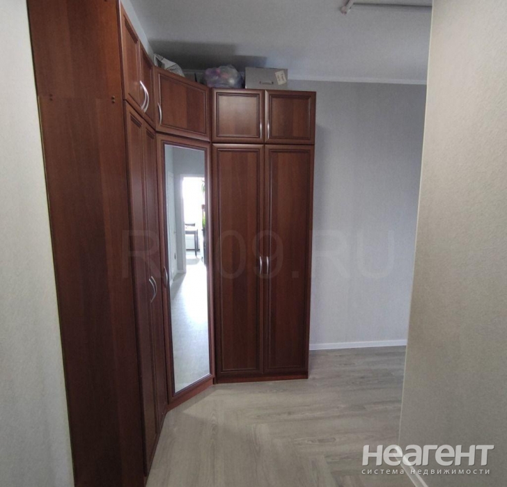 Продается 2-х комнатная квартира, 57 м²