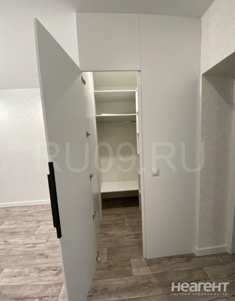 Продается 2-х комнатная квартира, 46 м²