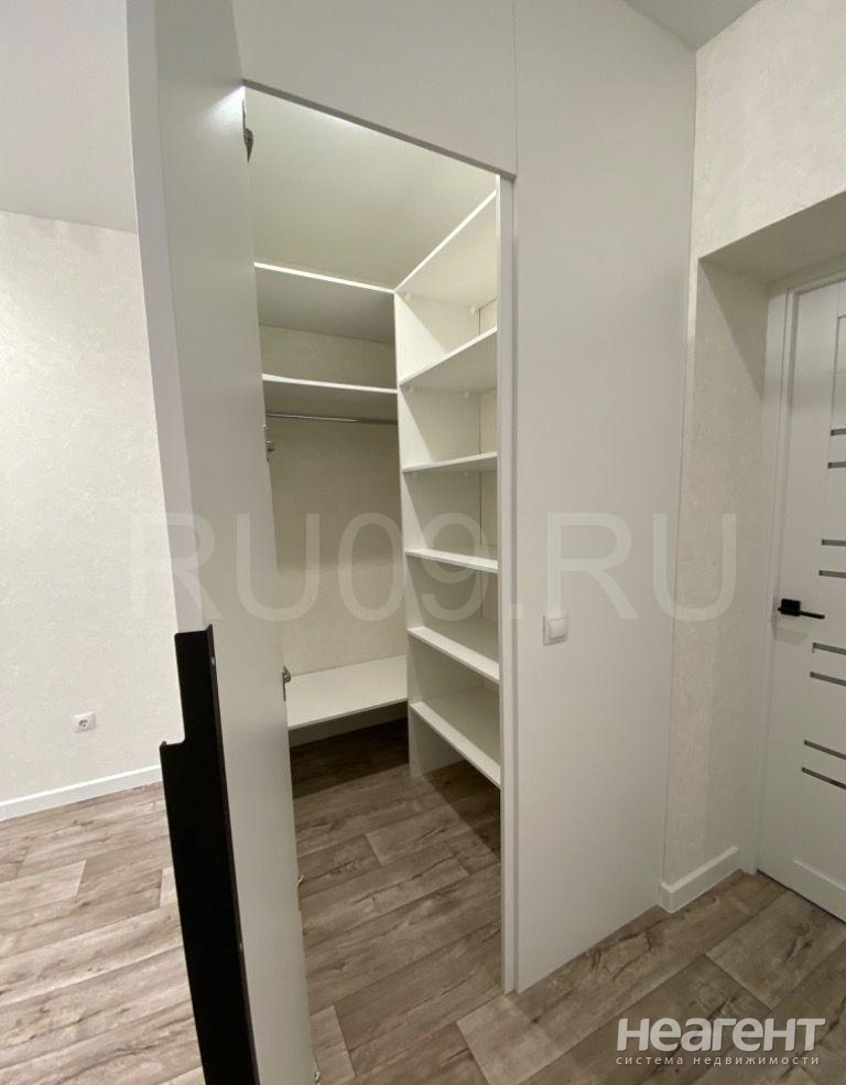 Продается 2-х комнатная квартира, 46 м²