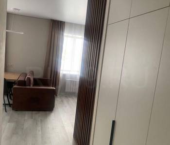 Продается 1-комнатная квартира, 38 м²