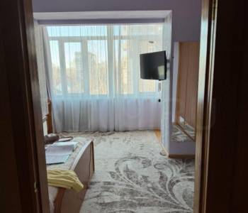 Продается Многокомнатная квартира, 125 м²