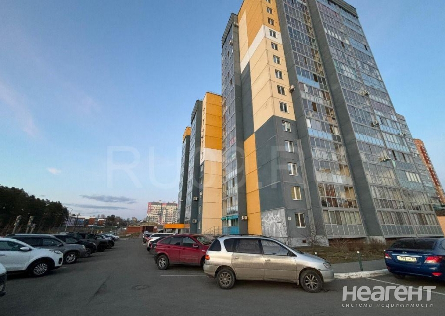 Продается 2-х комнатная квартира, 64 м²