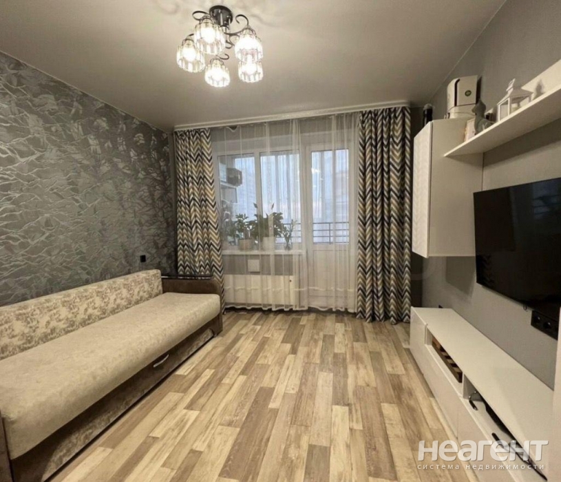 Продается 3-х комнатная квартира, 59 м²