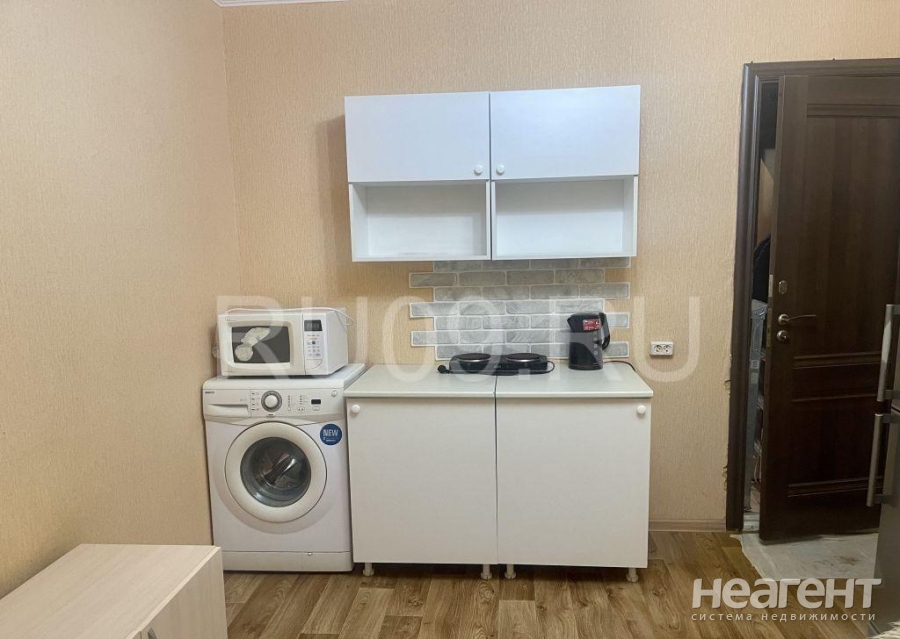 Продается 1-комнатная квартира, 13 м²