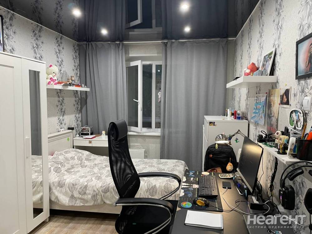 Продается Многокомнатная квартира, 89,2 м²