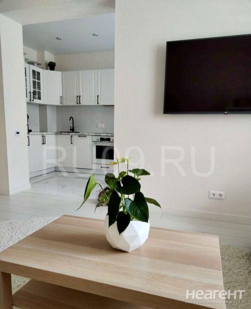 Продается 3-х комнатная квартира, 86 м²