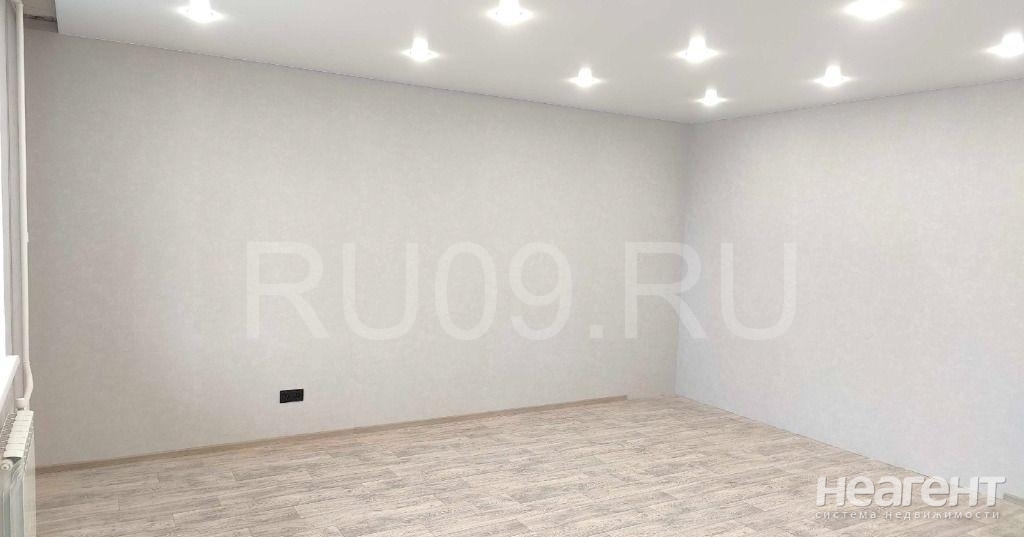 Продается 2-х комнатная квартира, 55 м²