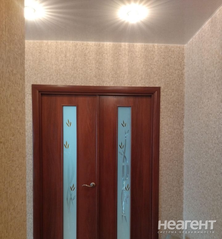 Продается 1-комнатная квартира, 35 м²