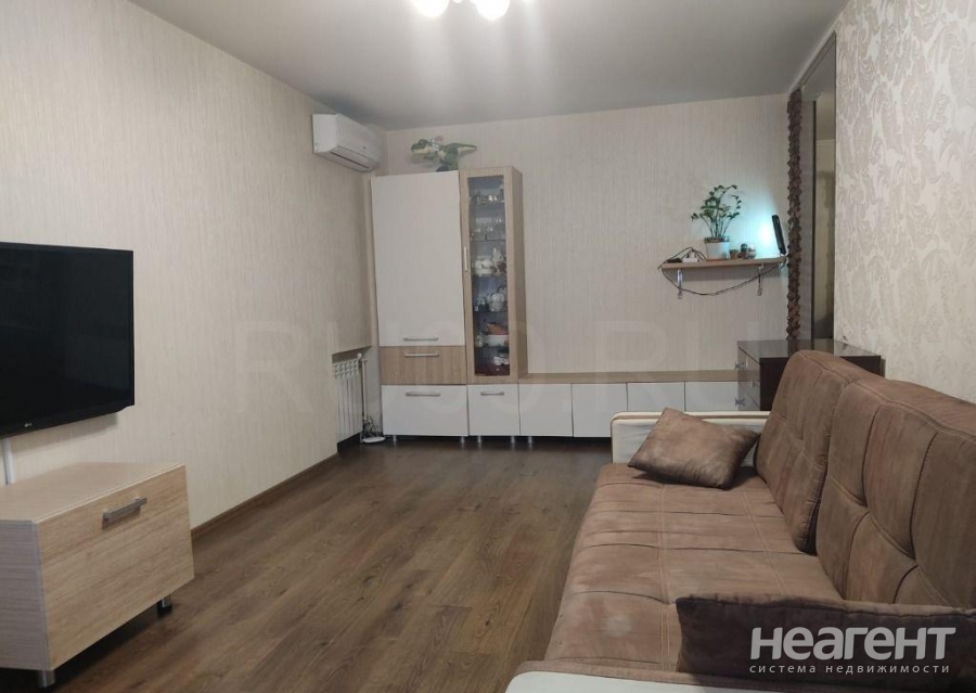 Продается 2-х комнатная квартира, 61 м²