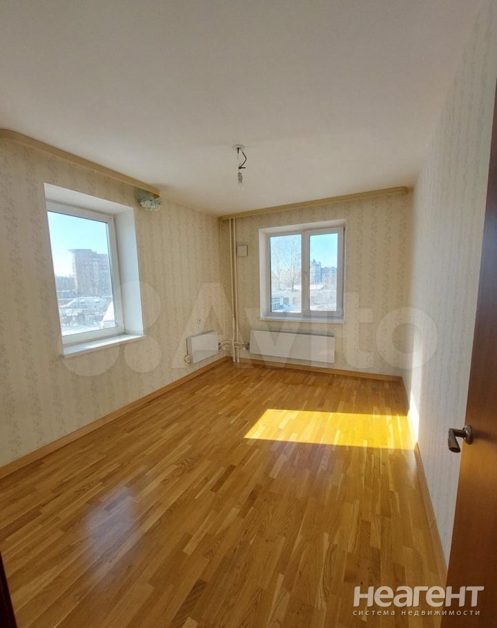 Продается 2-х комнатная квартира, 61 м²