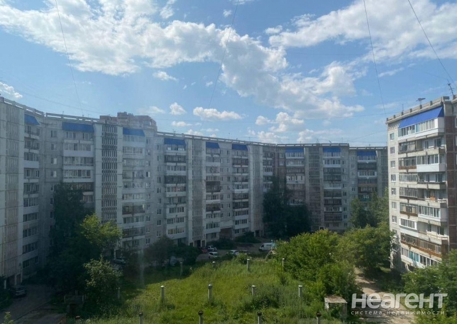 Продается 1-комнатная квартира, 37 м²