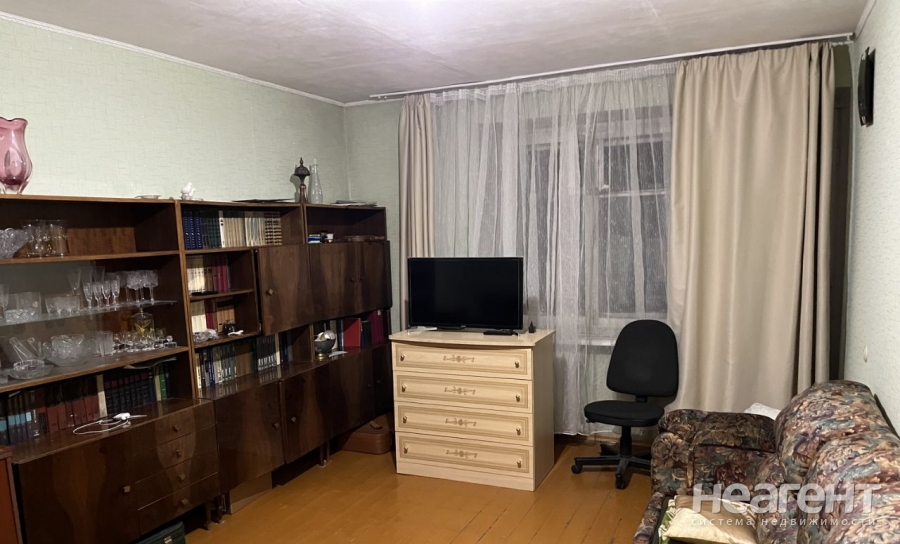 Продается 1-комнатная квартира, 34 м²