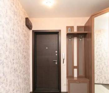 Продается 3-х комнатная квартира, 77 м²