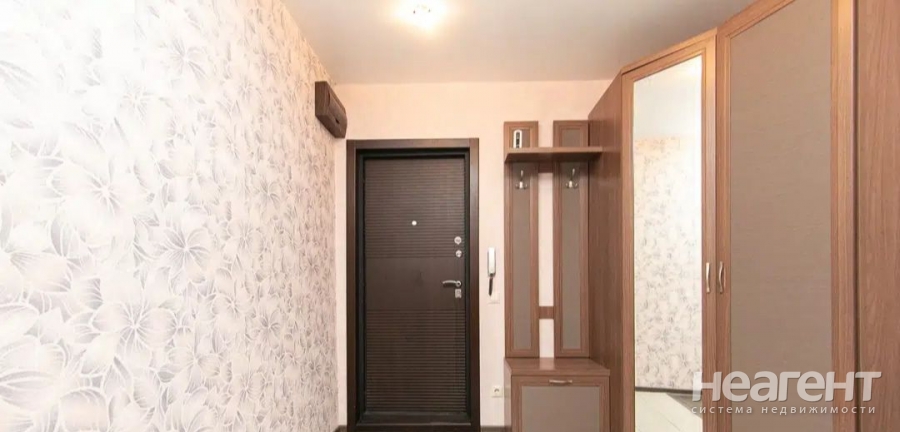 Продается 3-х комнатная квартира, 77 м²